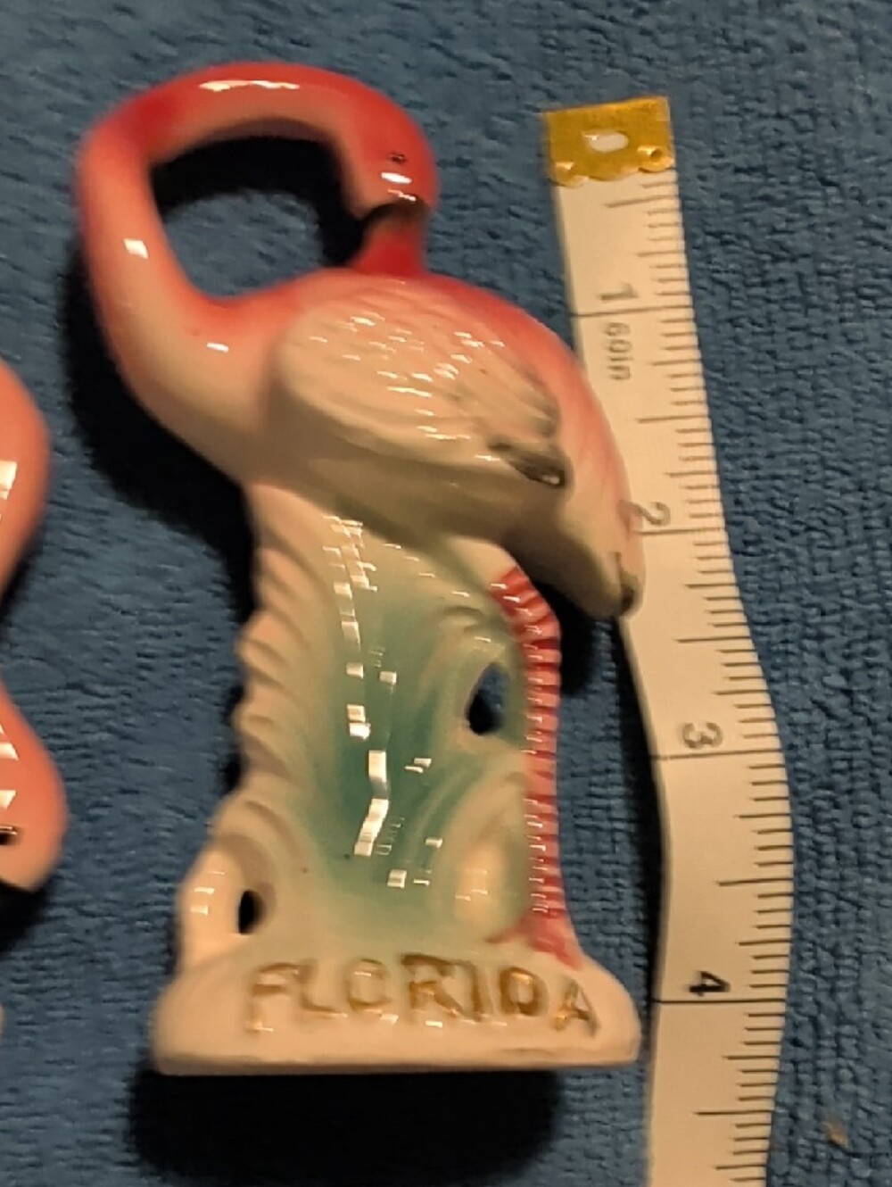 Vintage Pink Flamingo Florida Souvenir Salt & Pepper - Picture 3 of 8